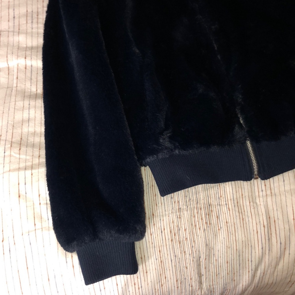 Jacket - Picture 3 of 5